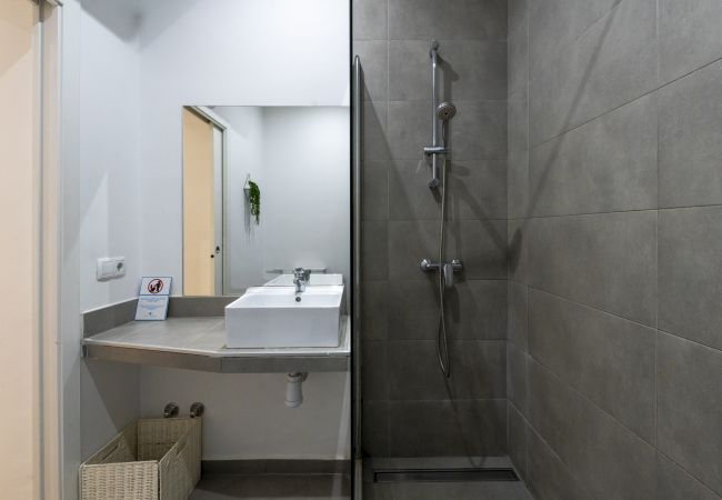 Apartamento en Madrid - M (PRE104B) Moderno diseño Madrid centro Sol 1 Apartamento en Madrid - M (PRE104B) Moderno diseño Madrid centro Sol 1
