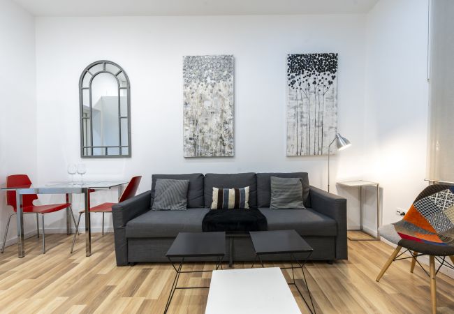 Apartamento en Madrid - M (PRE102B) Moderno diseño Madrid centro Sol 5 Apartamento en Madrid - M (PRE102B) Moderno diseño Madrid centro Sol 5