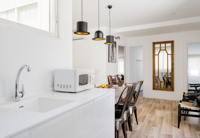 Apartamento en Madrid - M (PRE105B) Ático Terraza Puerta del Sol Apartamento en Madrid - M (PRE105B) Ático Terraza Puerta del Sol