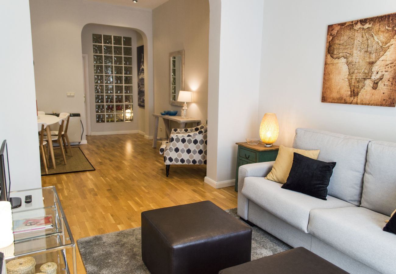 Apartamento en Madrid - Downtown Madrid centro Cibeles M (LM7)