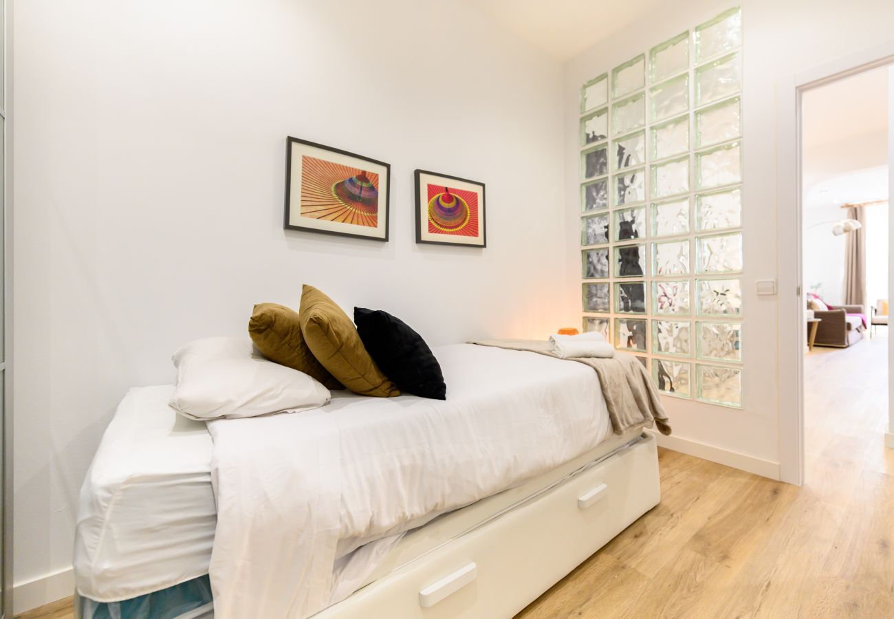 Apartamento en Madrid - M (DLM73) Downtown Madrid centro Cibeles