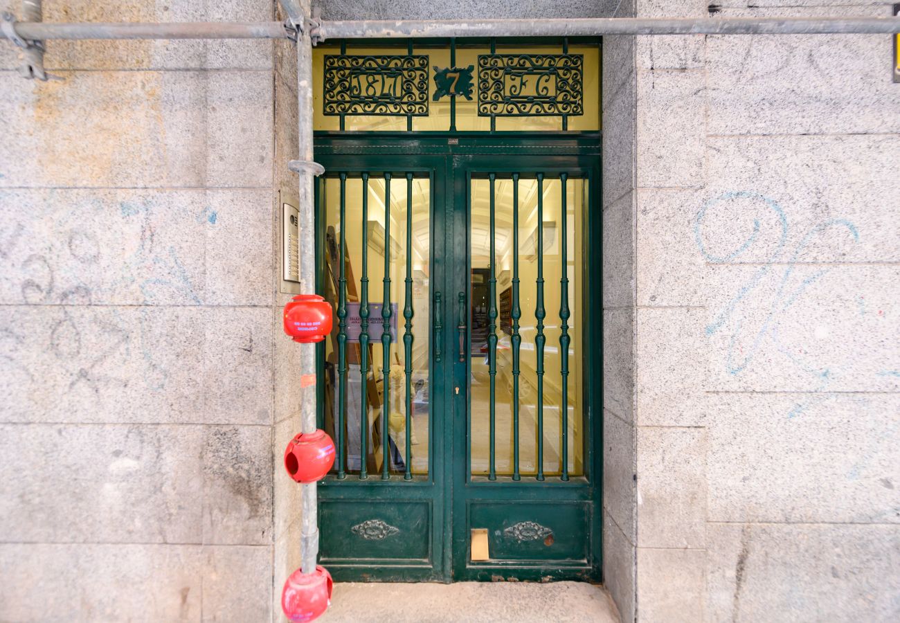 Apartamento en Madrid - M (DLM73) Downtown Madrid centro Cibeles