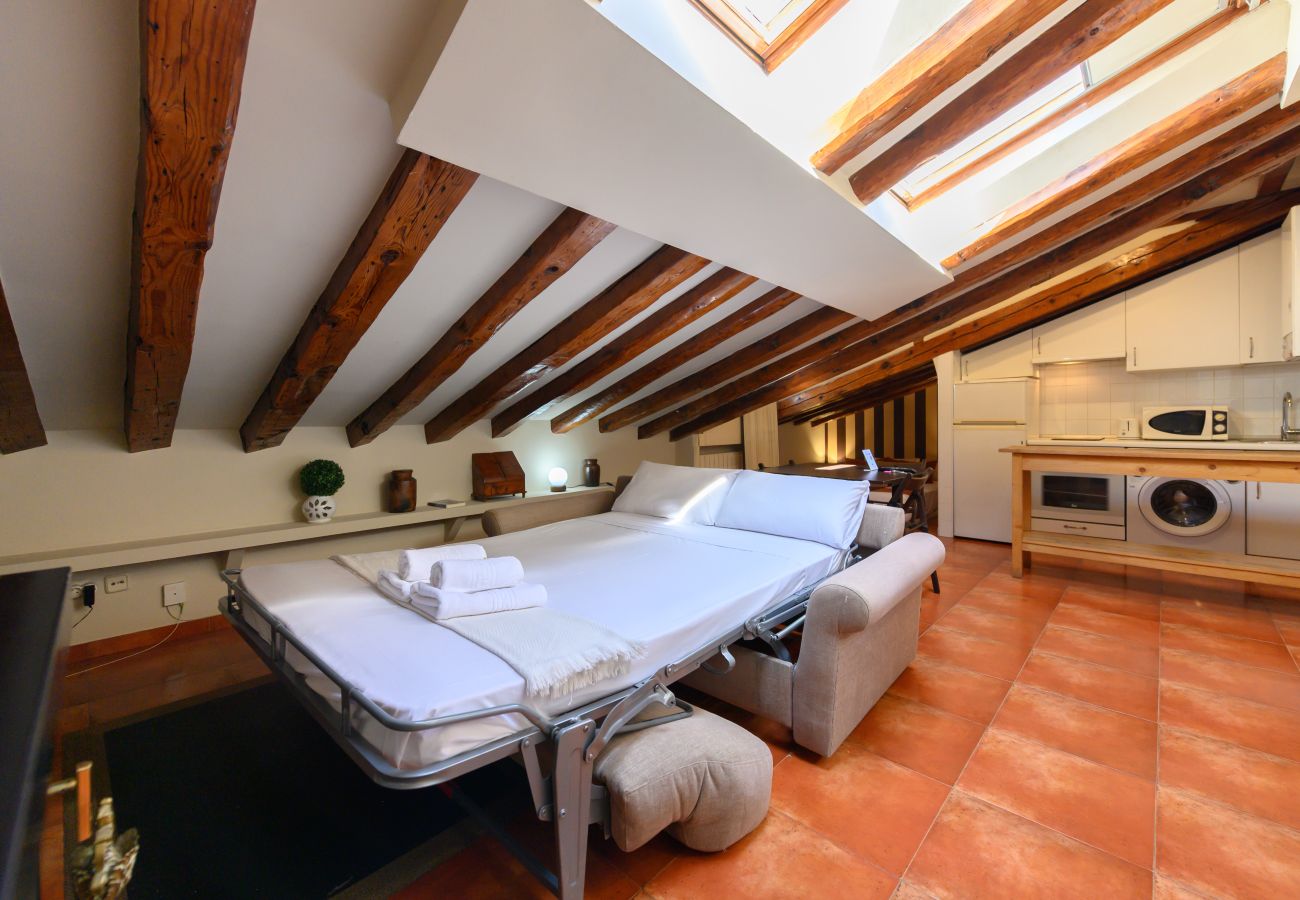 Estudio en Madrid - M (COR25) ESTUDIO 4 PAX