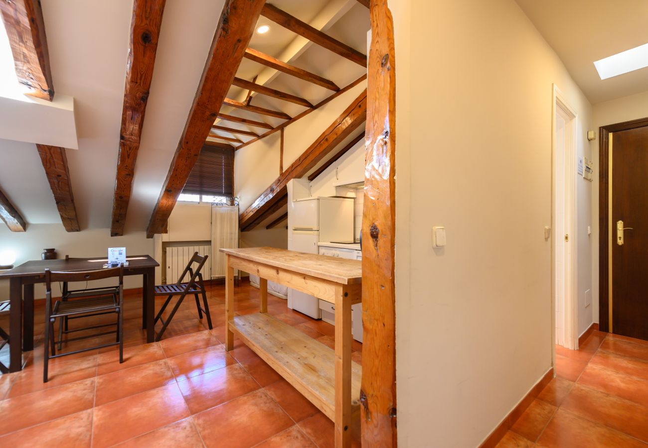 Estudio en Madrid - M (COR25) ESTUDIO 4 PAX
