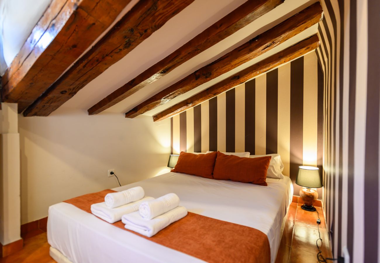 Estudio en Madrid - M (COR25) ESTUDIO 4 PAX