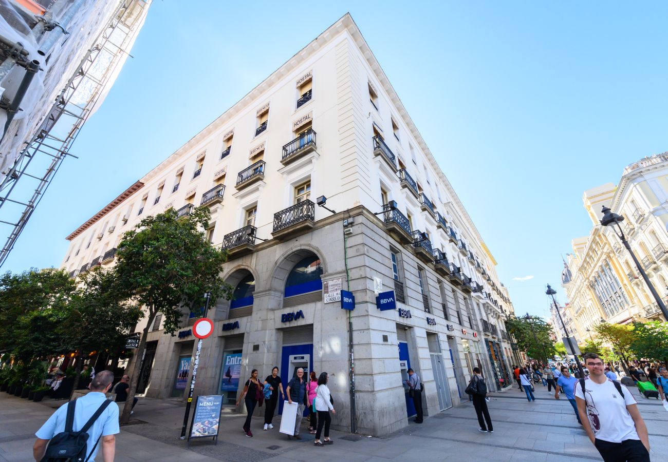 Estudio en Madrid - M (COR25) ESTUDIO 4 PAX