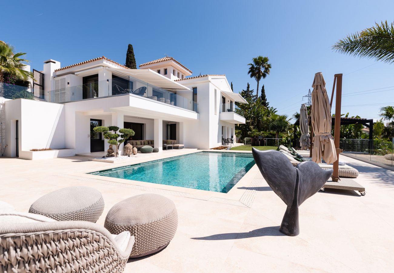 Villa en Marbella - Absolute high end villa with pool & Jacuzzi*