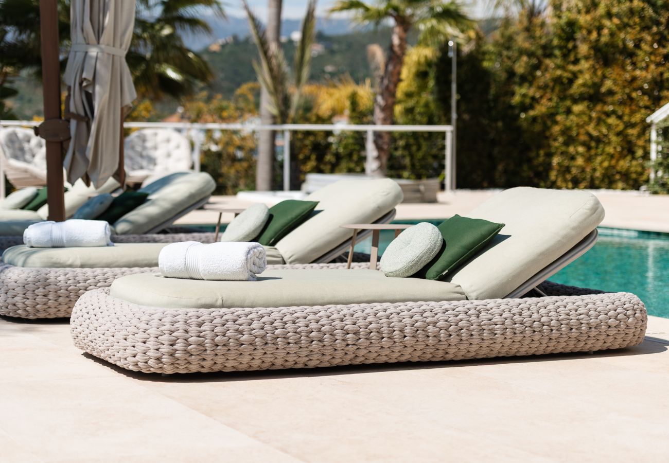 Villa en Marbella - Absolute high end villa with pool & Jacuzzi*