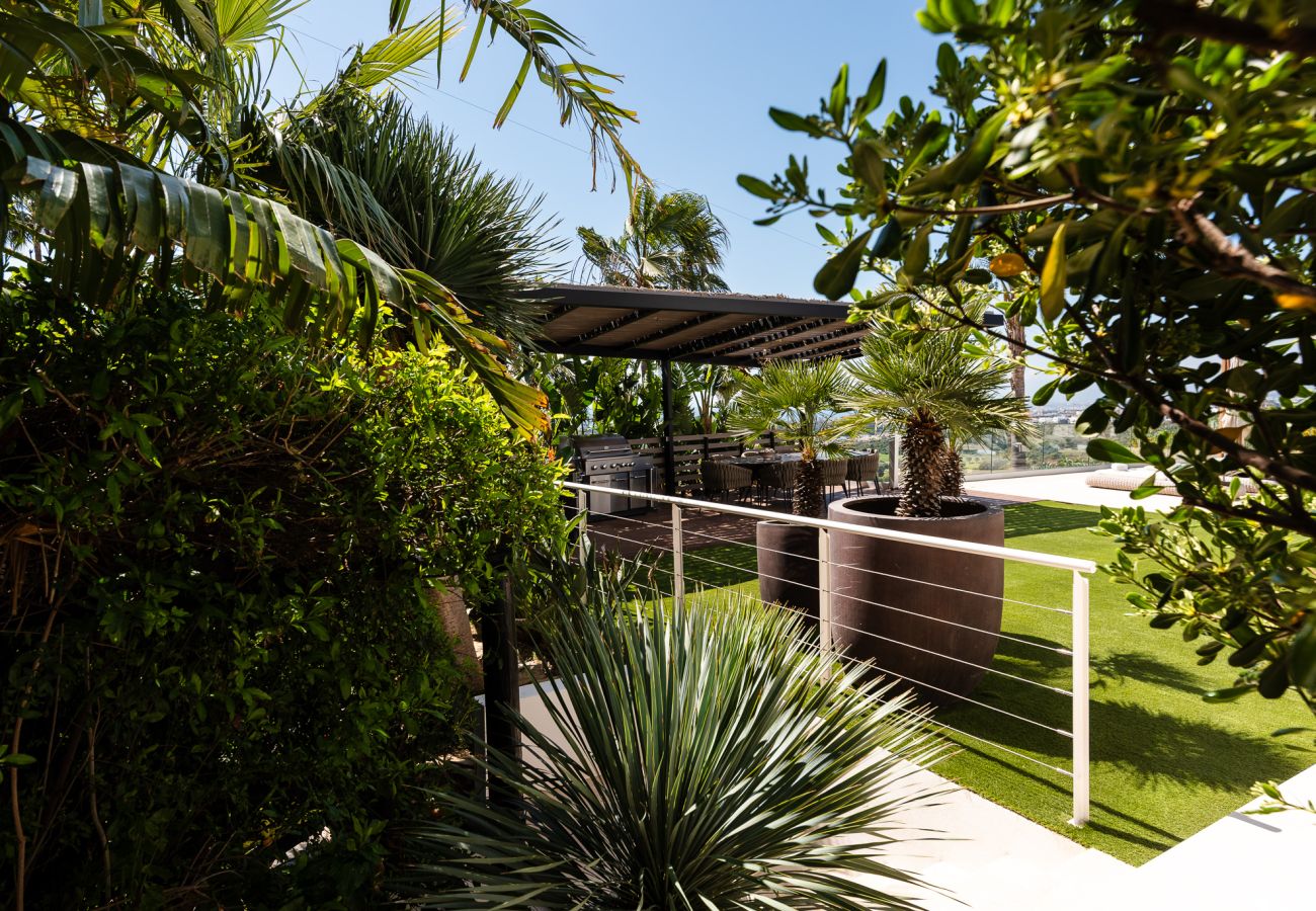 Villa en Marbella - Absolute high end villa with pool & Jacuzzi*