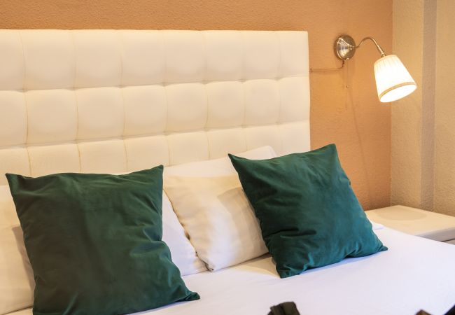 Apartamento en Madrid - M (AAM242) Bº Salamanca-Guindalera Apartamento en Madrid - M (AAM242) Bº Salamanca-Guindalera