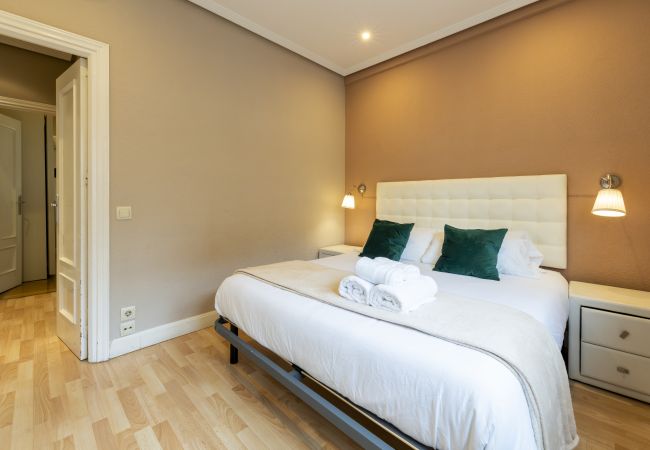 Apartamento en Madrid - M (AAM242) Bº Salamanca-Guindalera Apartamento en Madrid - M (AAM242) Bº Salamanca-Guindalera