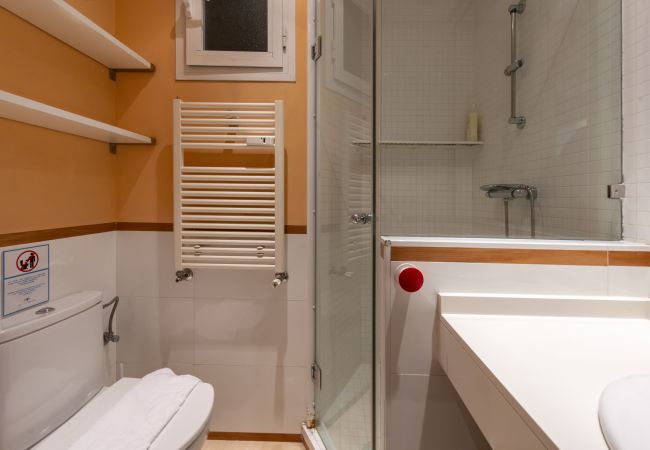 Apartamento en Madrid - M (AAM242) Bº Salamanca-Guindalera Apartamento en Madrid - M (AAM242) Bº Salamanca-Guindalera