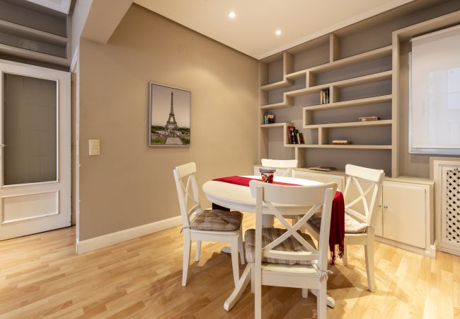 Apartamento en Madrid - M (AAM242) Bº Salamanca-Guindalera Apartamento en Madrid - M (AAM242) Bº Salamanca-Guindalera