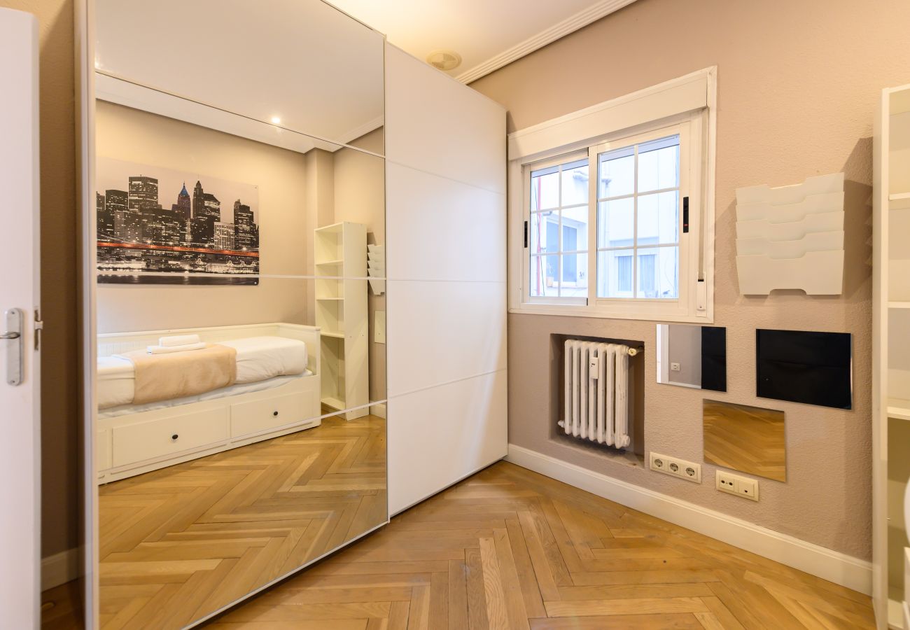 Apartamento en Madrid - M (AAM242) Bº Salamanca-Guindalera