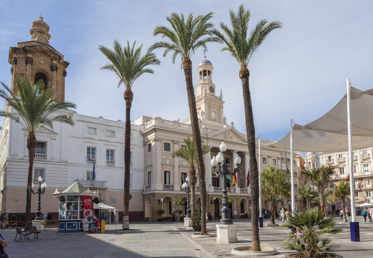 Apartamento en Cádiz - Apartamento de 2 dormitorios a 500 m de la playa