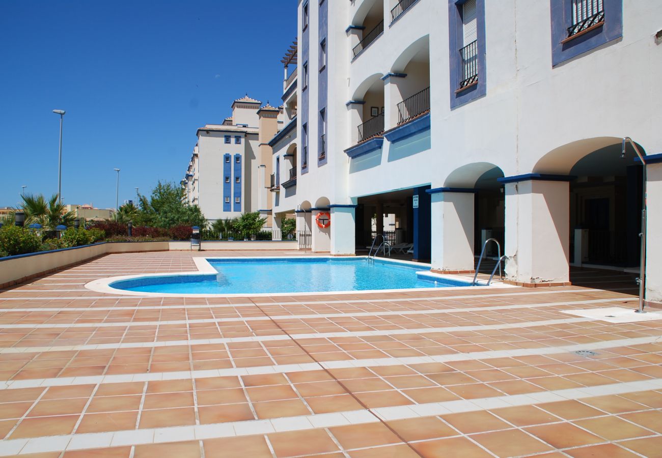 Apartamento en Punta del Moral - Apartamento con piscina a 150 m de la playa
