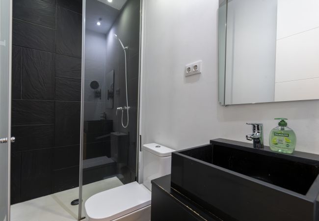 Apartamento en Madrid - M (PRE103C) Apto. de diseño Puerta del Sol 9 Apartamento en Madrid - M (PRE103C) Apto. de diseño Puerta del Sol 9