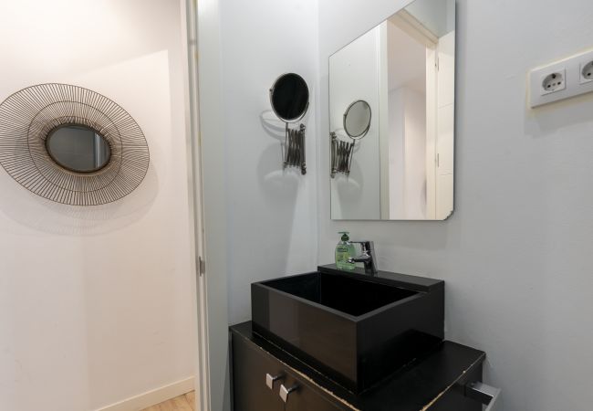 Apartamento en Madrid - M (PRE103C) Apto. de diseño Puerta del Sol 9 Apartamento en Madrid - M (PRE103C) Apto. de diseño Puerta del Sol 9