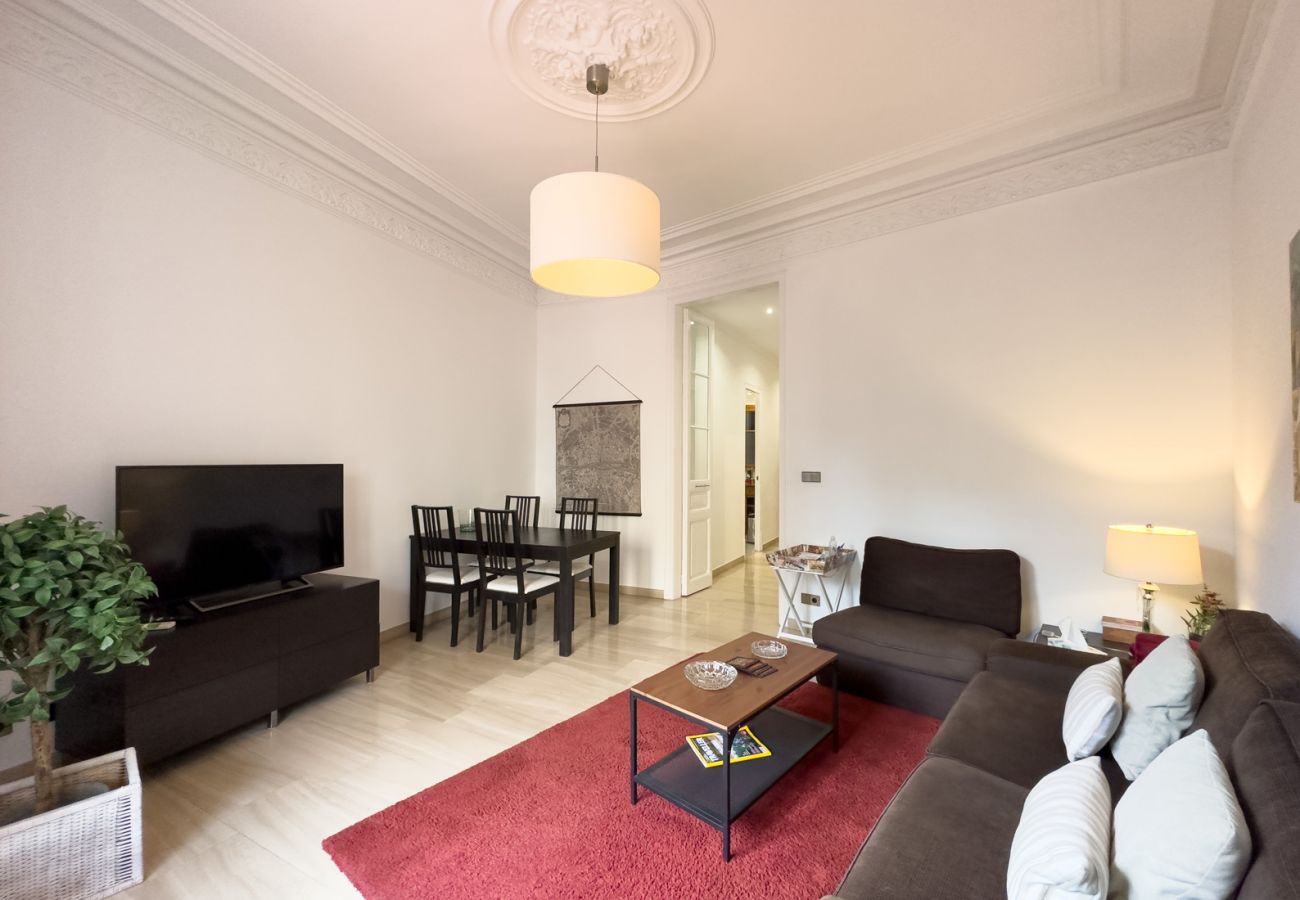 Apartamento en Barcelona - Piso en alquiler con gran terraza privada, junto Passeig de Gracia, Barcelona centro