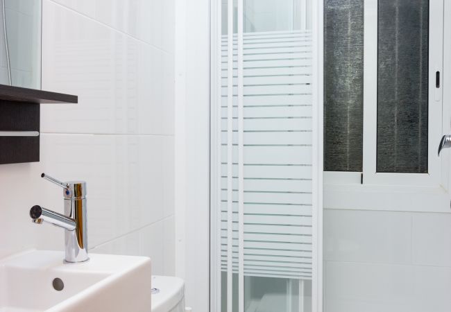 Apartamento en Barcelona - GRACIA BONAVISTA, spacious and with balcony Apartamento en Barcelona - GRACIA BONAVISTA, spacious and with balcony