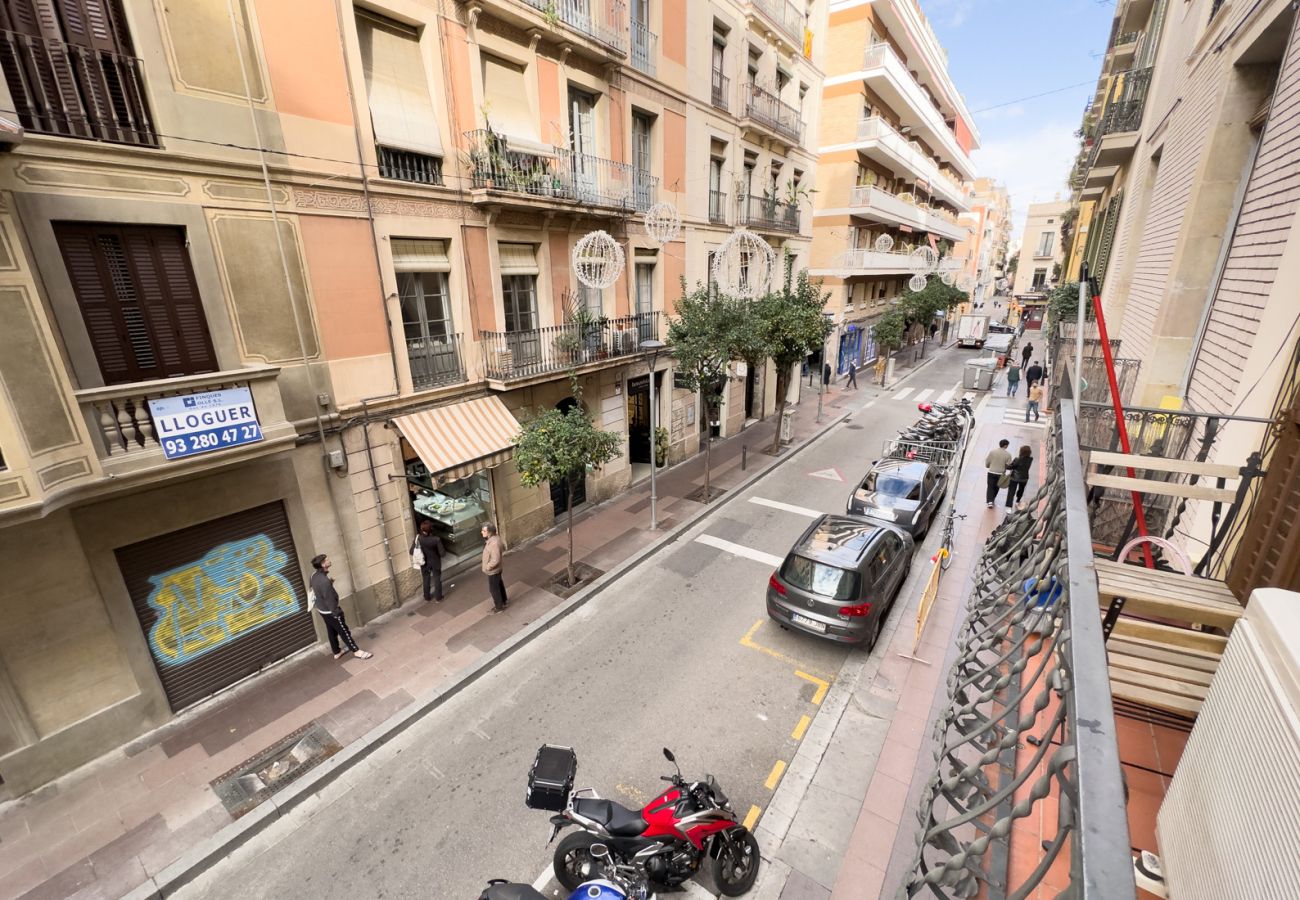 Apartamento en Barcelona - GRACIA BONAVISTA, piso en alquiler reformado y equipado en Barcelona centro