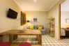 Apartamento en Barcelona - GRACIA BONAVISTA, spacious and with balcony Apartamento en Barcelona - GRACIA BONAVISTA, spacious and with balcony