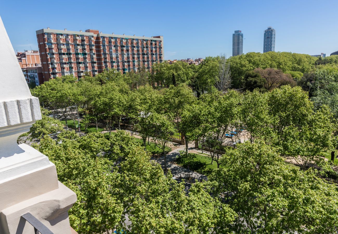 Apartamento en Barcelona - Family CIUTADELLA PARK, grande, luminoso, terraza compartida, Barcelona centro