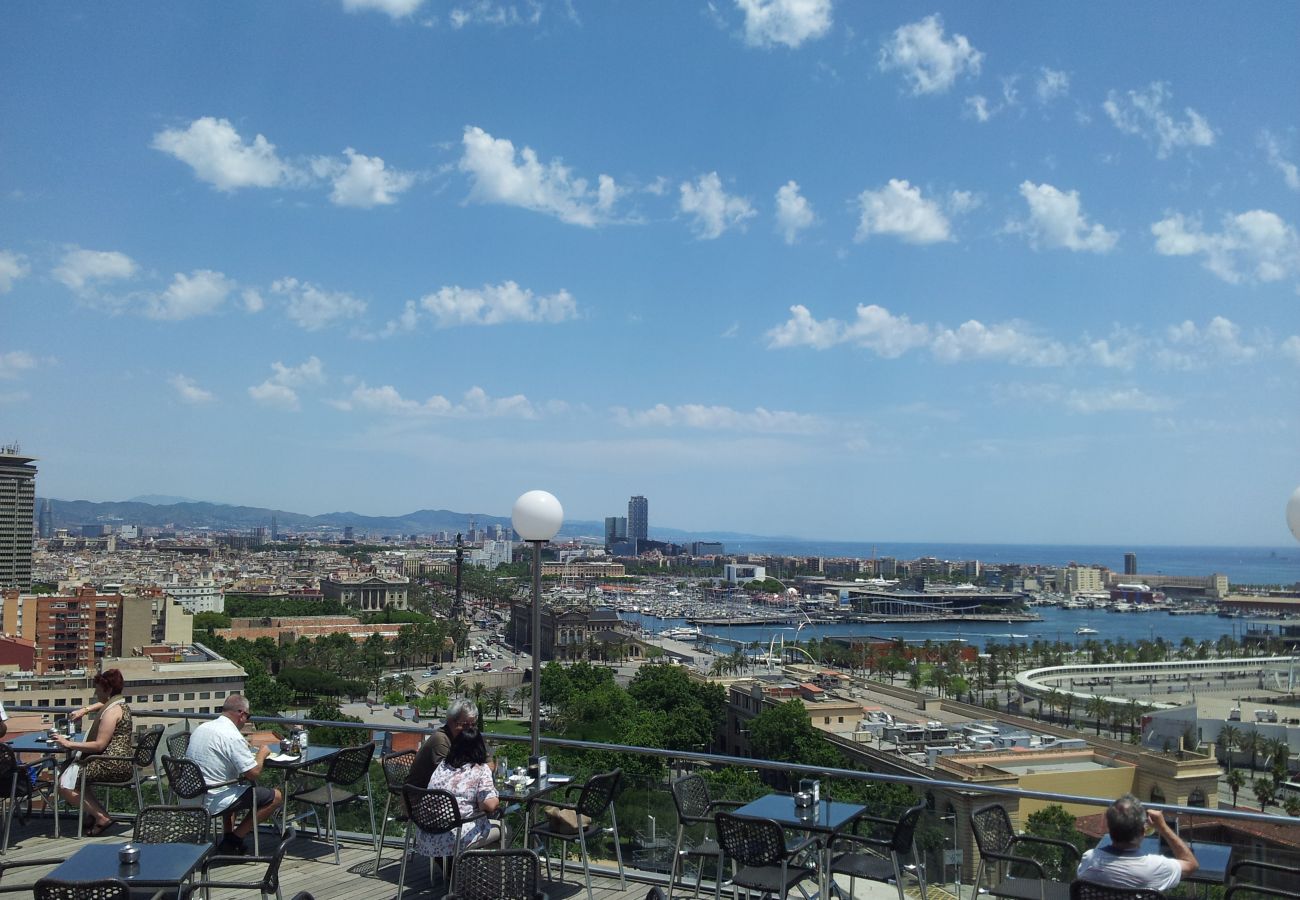 Apartamento en Barcelona - Family CIUTADELLA PARK, grande, luminoso, terraza compartida, Barcelona centro