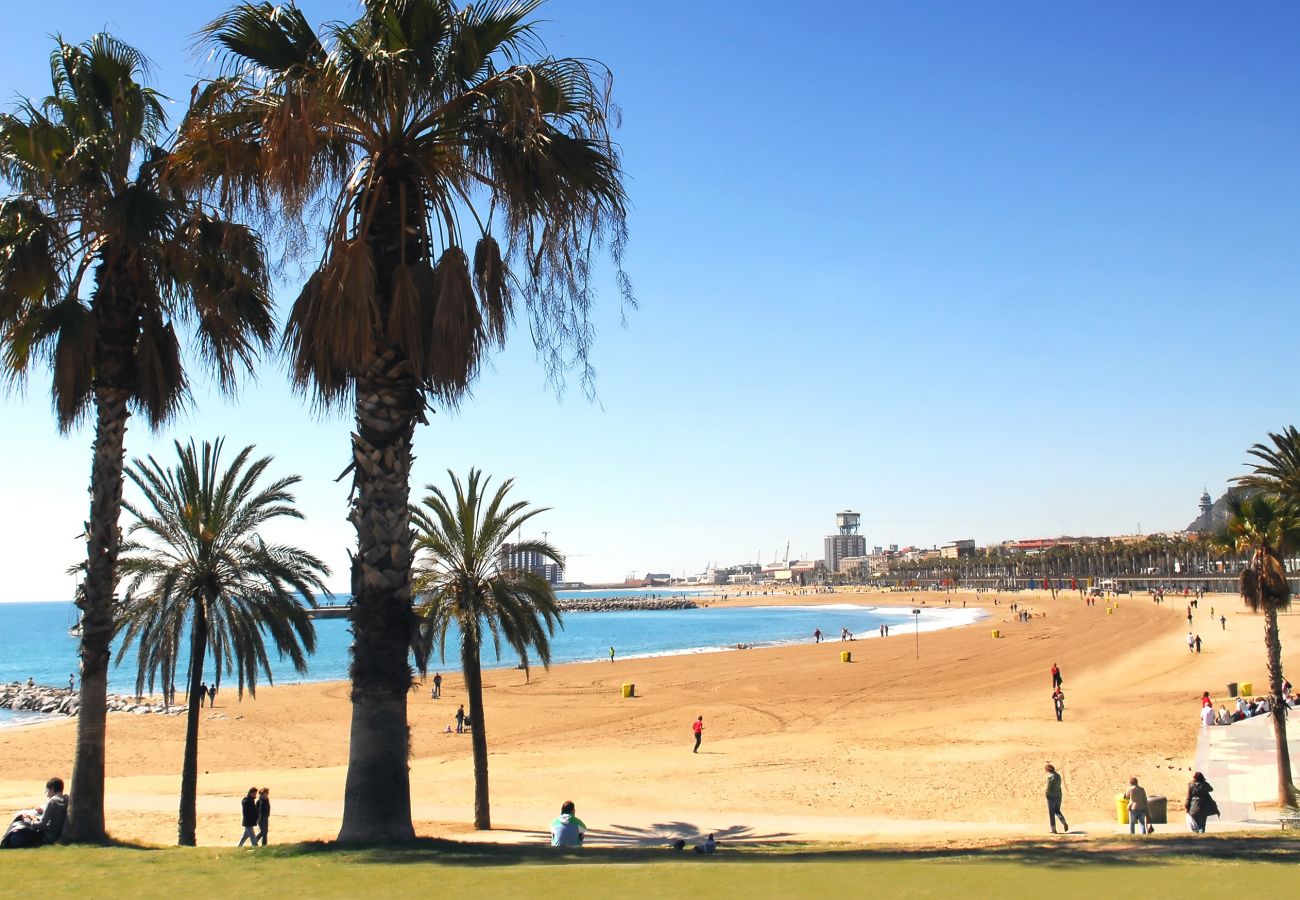 Apartamento en Barcelona - PORT, piso turístico en alquiler luminoso, tranquilo, bonitas vistas de Barcelona.