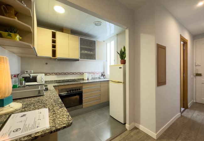 Apartamento en Barcelona - Estudio en alquiler luminoso, tranquilo y muy bien situado en Gracia, Barcelona centro