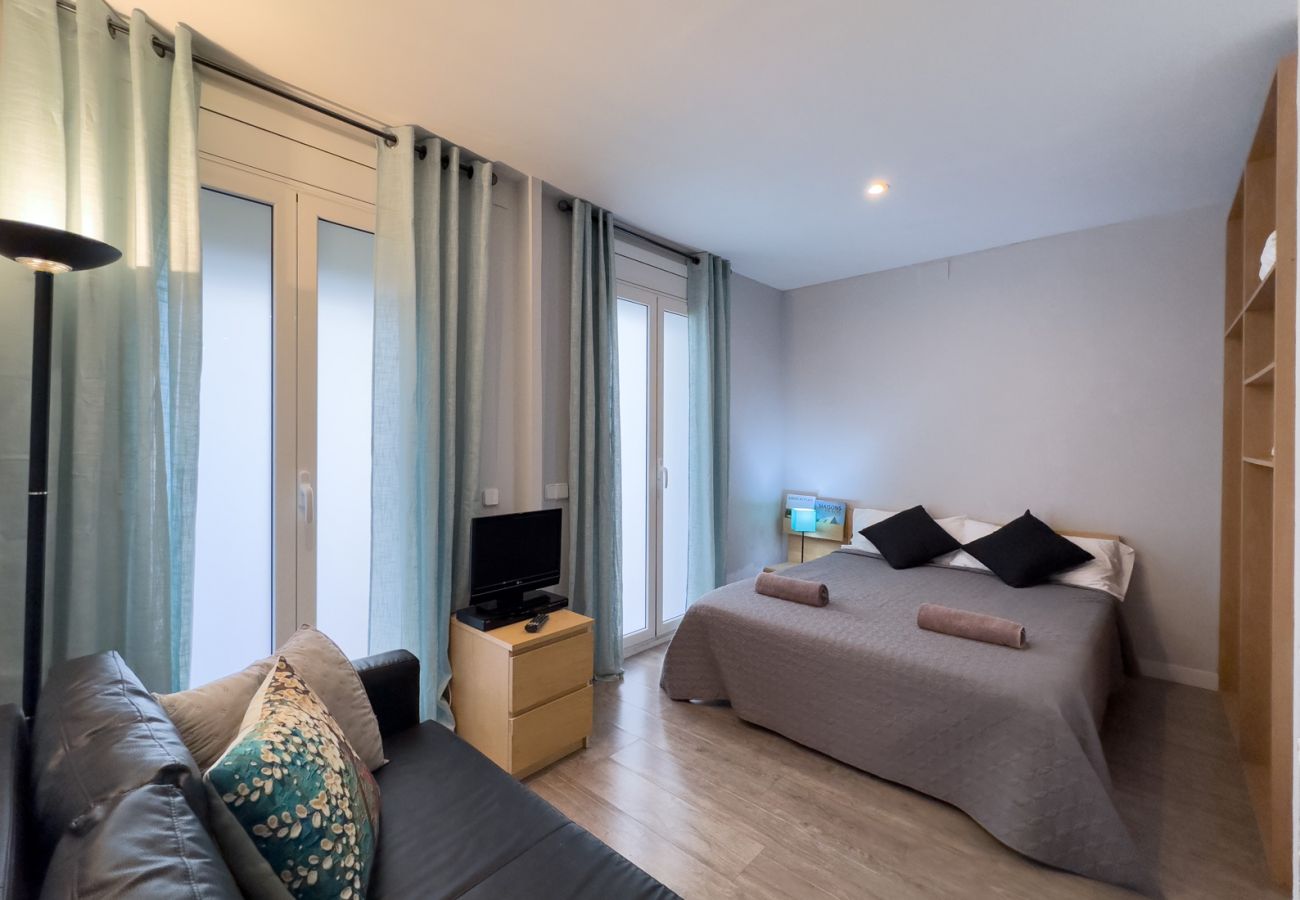 Apartamento en Barcelona - Estudio en alquiler luminoso, tranquilo y muy bien situado en Gracia, Barcelona centro