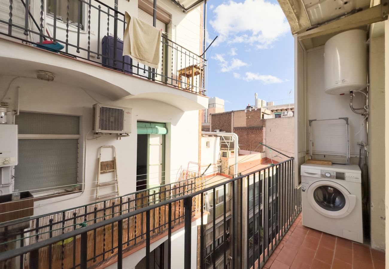 Apartamento en Barcelona - Estudio en alquiler luminoso, tranquilo y muy bien situado en Gracia, Barcelona centro