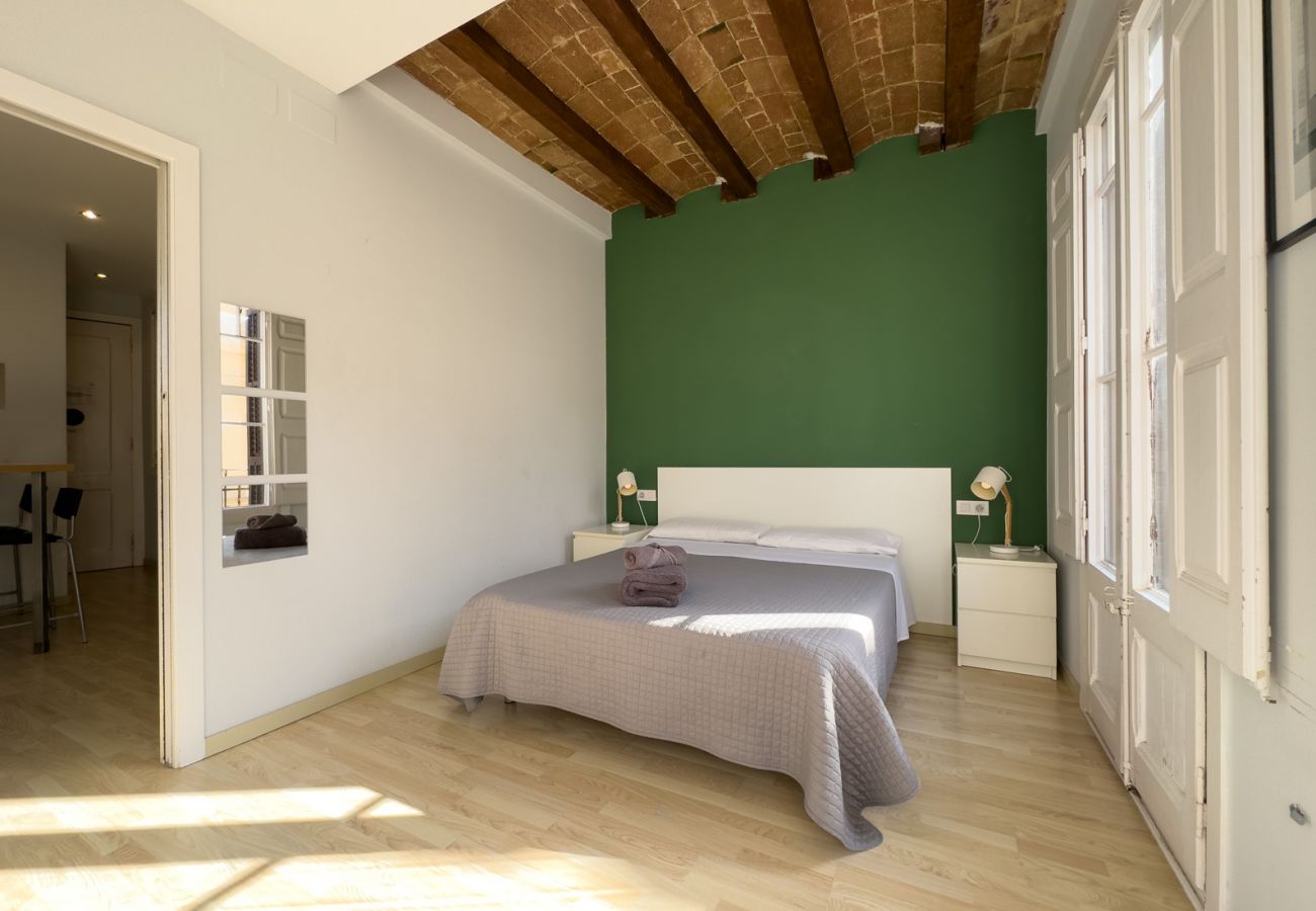 Apartamento en Barcelona - Piso con encanto, restaurado y equipado, muy bonito y luminoso en Barcelona centro, Gracia