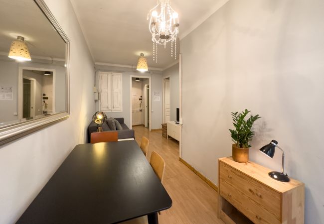 Apartamento en Barcelona - GRACIA chic style, balcony Apartamento en Barcelona - GRACIA chic style, balcony