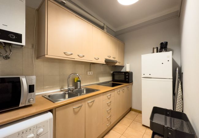 Apartamento en Barcelona - Apartamento bonito con balcón en alquiler por días en Barcelona centro, Gracia