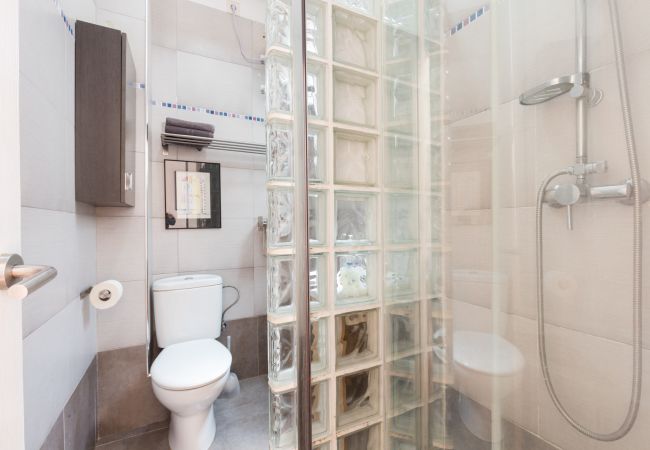 Apartamento en Barcelona - GRACIA SANT AGUSTI, 3 bedrooms Apartamento en Barcelona - GRACIA SANT AGUSTI, 3 bedrooms