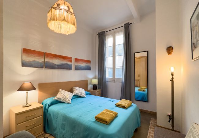 Apartamento en Barcelona - GRACIA SANT AGUSTI, 3 bedrooms Apartamento en Barcelona - GRACIA SANT AGUSTI, 3 bedrooms