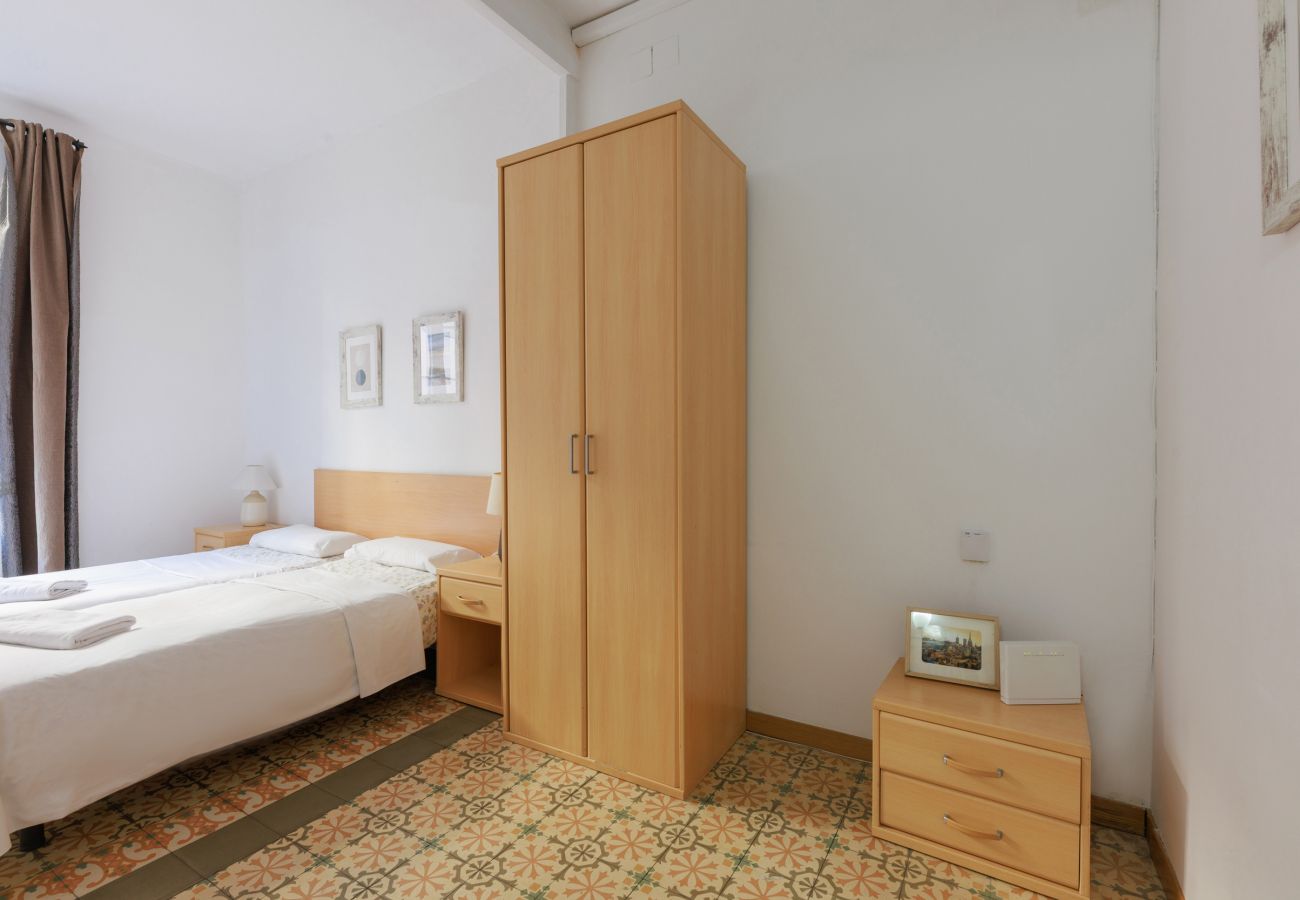 Apartamento en Barcelona - GRACIA SANT AGUSTI, 3 bedrooms