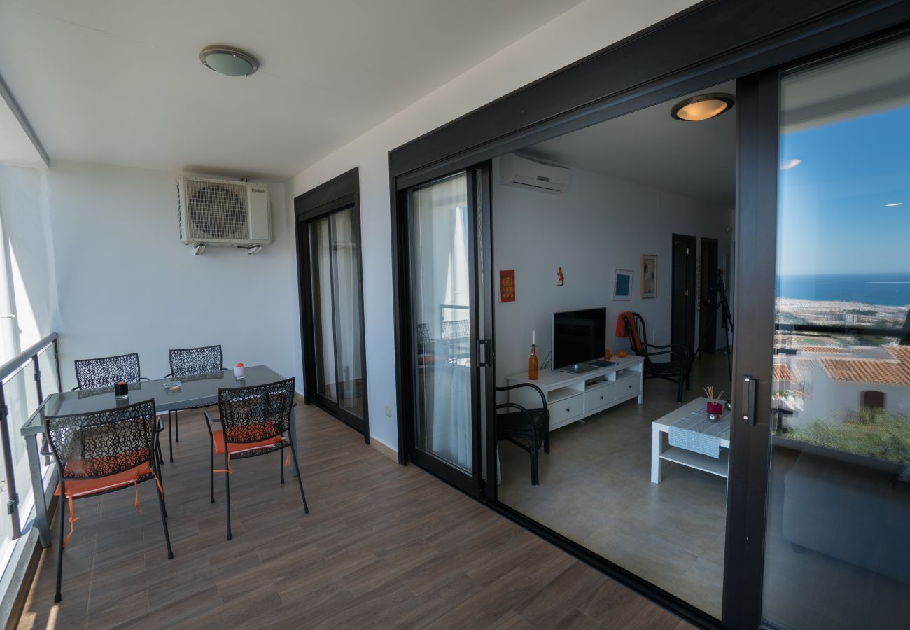 Apartamento en Nerja - Apartamento con piscina a 2 km de la playa