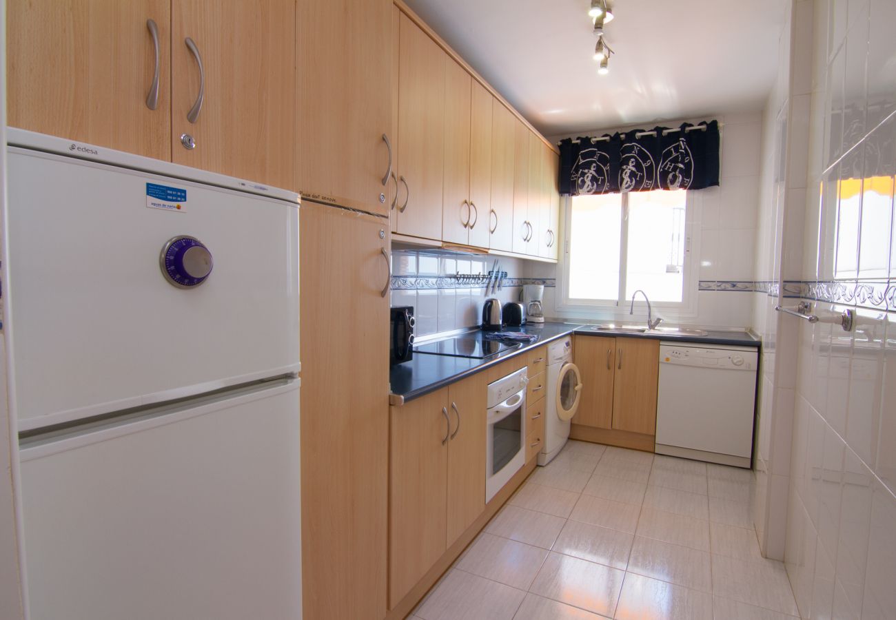 Apartamento en Nerja - Apartamento para 4 personas a 500 m de la playa