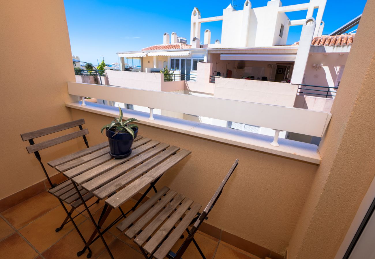 Apartamento en Nerja - Apartamento con aire acondicionado a 50 m de la playa