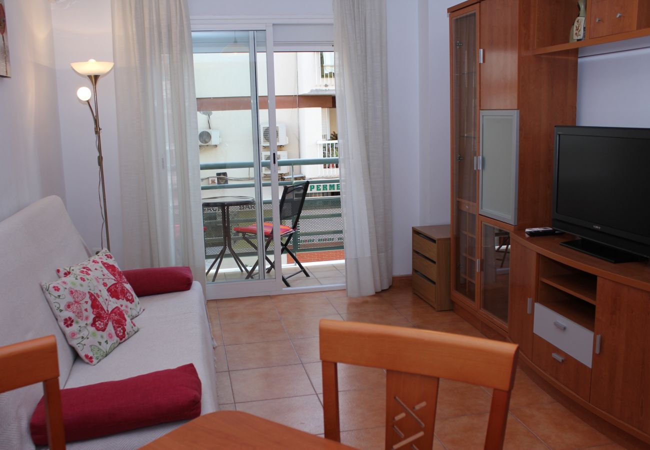 Apartamento en Nerja - Apartamento de 1 dormitorios a 200 m de la playa