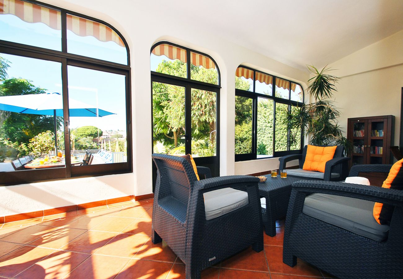 Villa en Albufeira - Villa de 4 dormitorios a 2 km de la playa