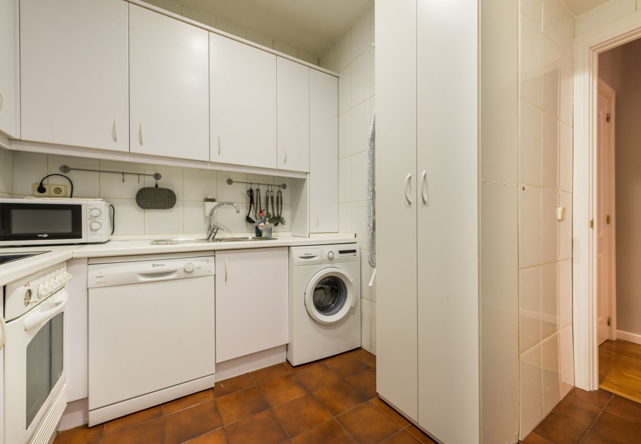 Apartamento en Madrid - Madrid Downtown Nuevos Ministerios - Castellana - Chamberí M (MPA14)