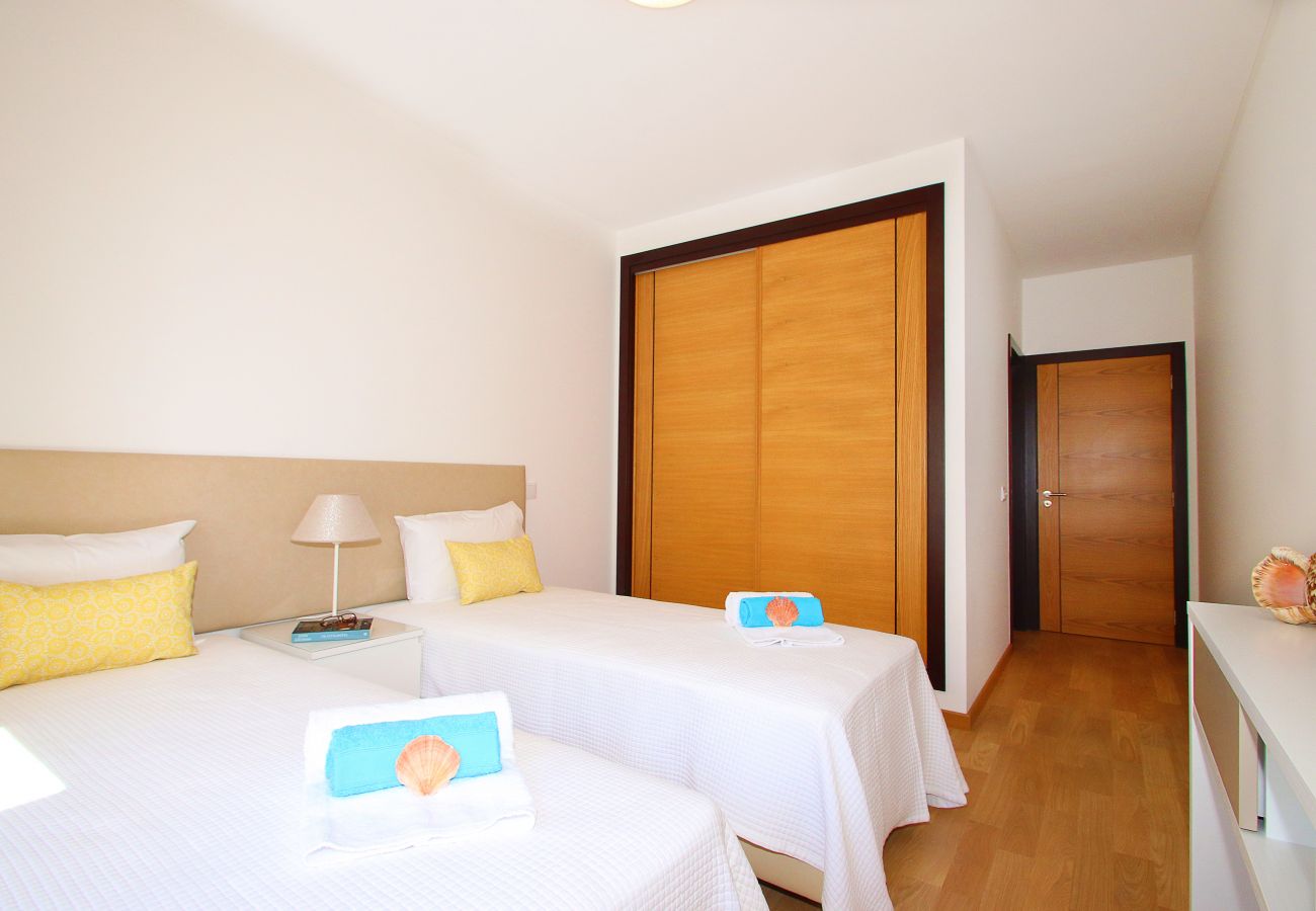 Apartamento en Albufeira - Apartamento de 2 dormitorios a 1 km de la playa