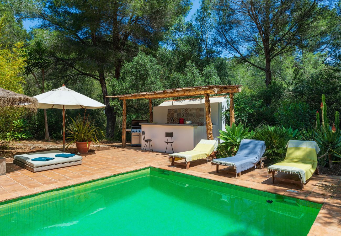 Finca en Ibiza - Finca con piscina en Ibiza