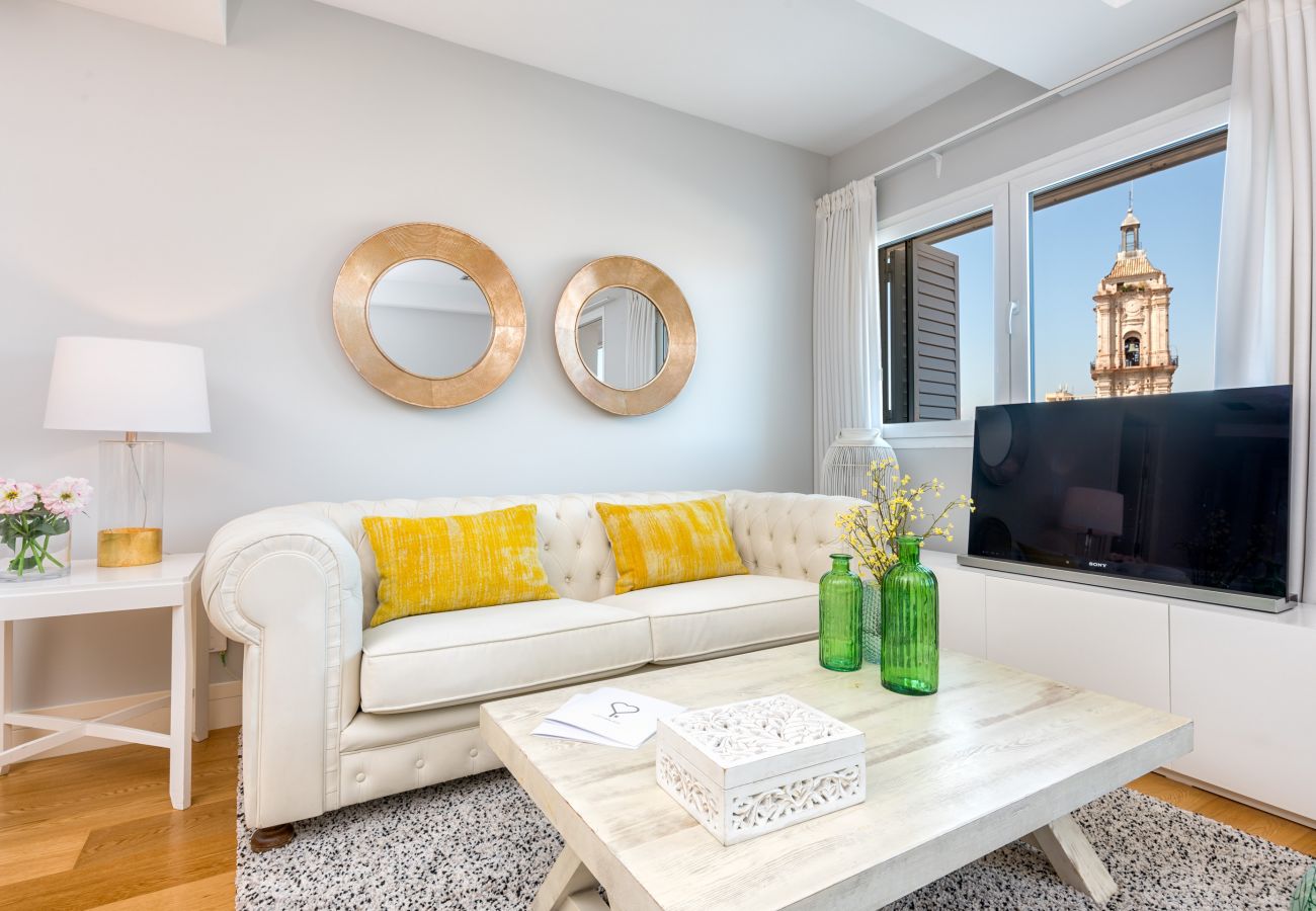 Apartamento en Málaga - iloftmalaga Premium Calle Nueva 5C, Jacuzzi y terraza privada