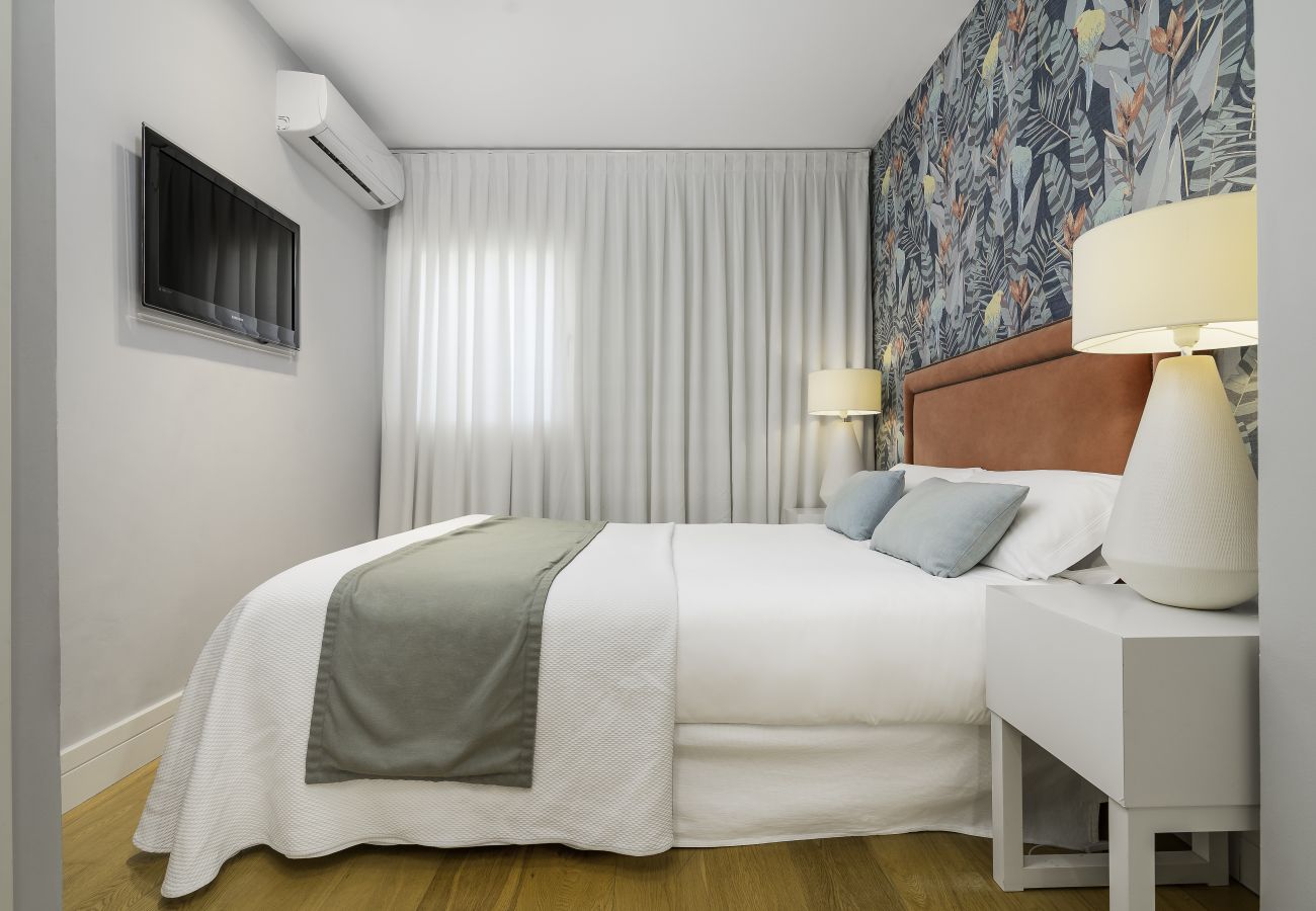 Apartamento en Málaga - iloftmalaga Premium Calle Nueva 5C, Jacuzzi y terraza privada