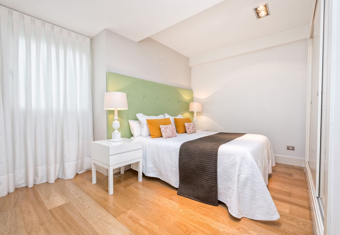 Apartamento en Málaga - iloftmalaga Premium Calle Nueva 5B, Jacuzzi y terraza privada