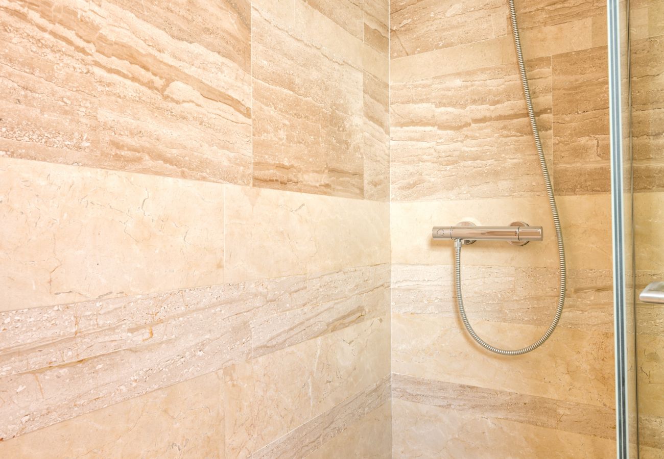 Apartamento en Málaga - iloftmalaga Premium Calle Nueva 5B, Jacuzzi y terraza privada